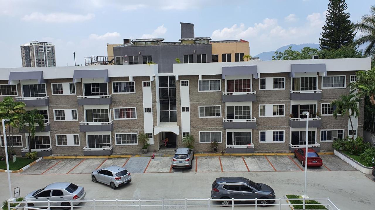 San Benito Flats Wifi 50Mg - 4 Huespedes - Parqueos Lejlighed San Salvador Eksteriør billede